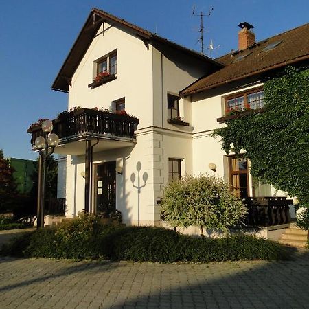 Villa Zerotin Penzion Bed & Breakfast Velké Losiny Exterior foto